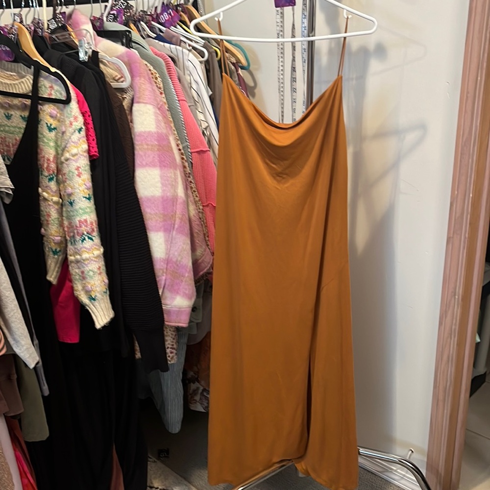 34. gentle fawn mustard dress L